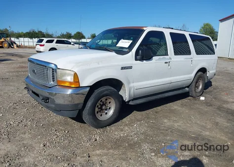 2000 Ford Excursion Xlt z USA, uszkodzony, nr VIN 1FMNU40L6YEC51837